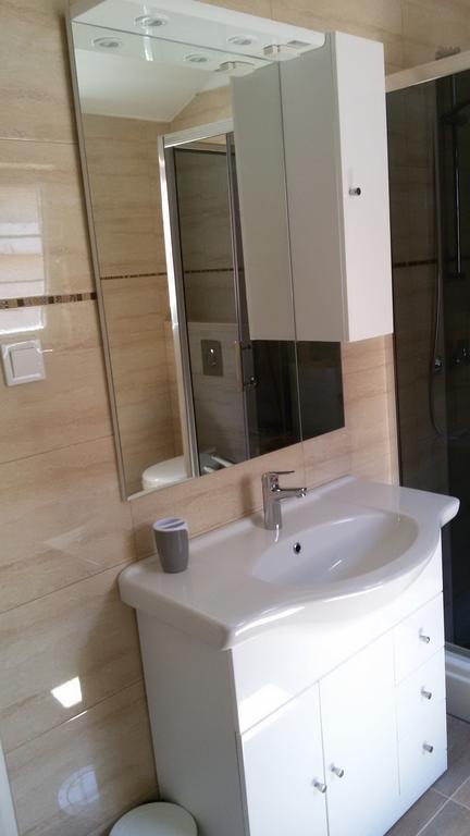 Ferienwohnung Apartman Viktorija Vodice Exterior foto
